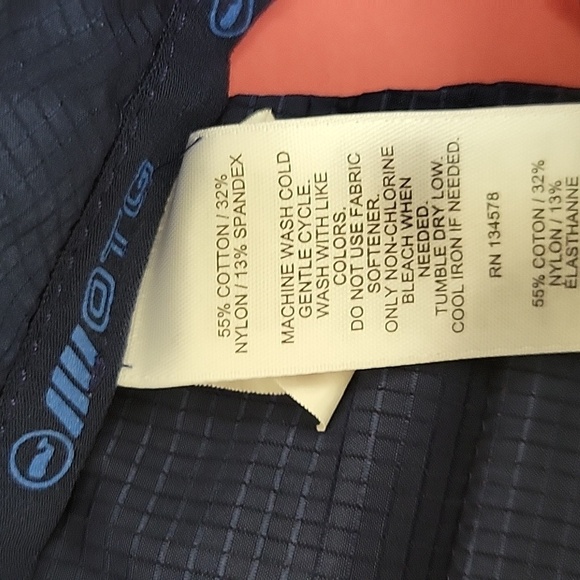 Vineyard Vines On The Go Mens Performance Shorts Sz 40 9" Inseam jetty red - Picture 4 of 5